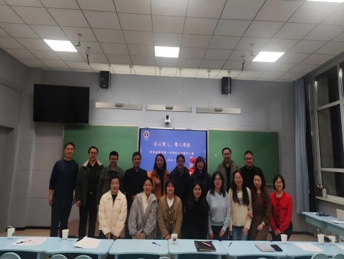 標(biāo)題：呼市一中2025年班主任素養(yǎng)大賽
瀏覽次數(shù)：651
發(fā)表時(shí)間：2025-12-01