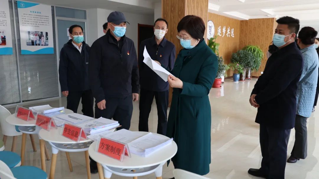 標(biāo)題：曉芳副市長深入我校督查指導(dǎo)疫情防控及返校準(zhǔn)備工作
瀏覽次數(shù)：1964
發(fā)表時(shí)間：2022-04-04